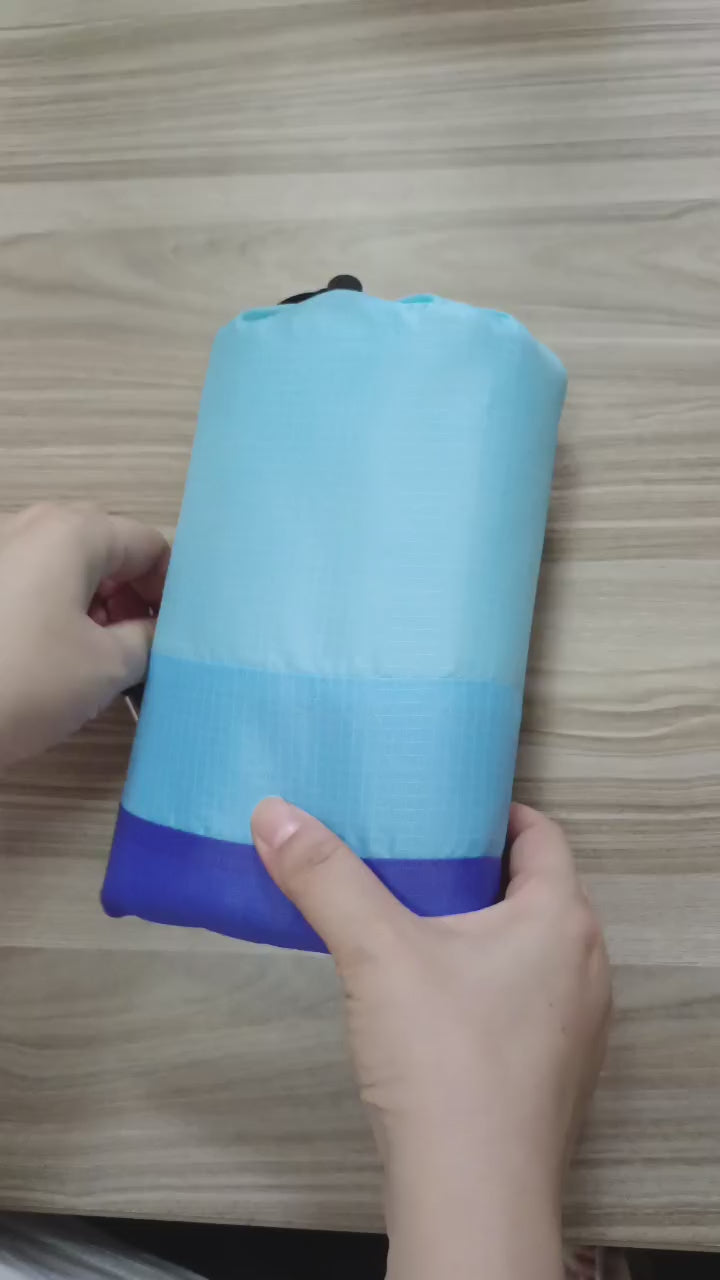 SandAway™ Beach Blanket